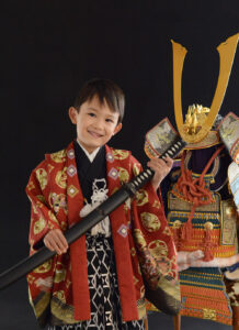 七五三5歳男の子かぶと｜静岡市の写真館